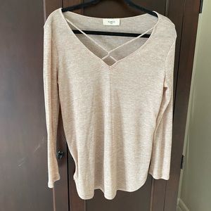 Light cotton cream top with detail
